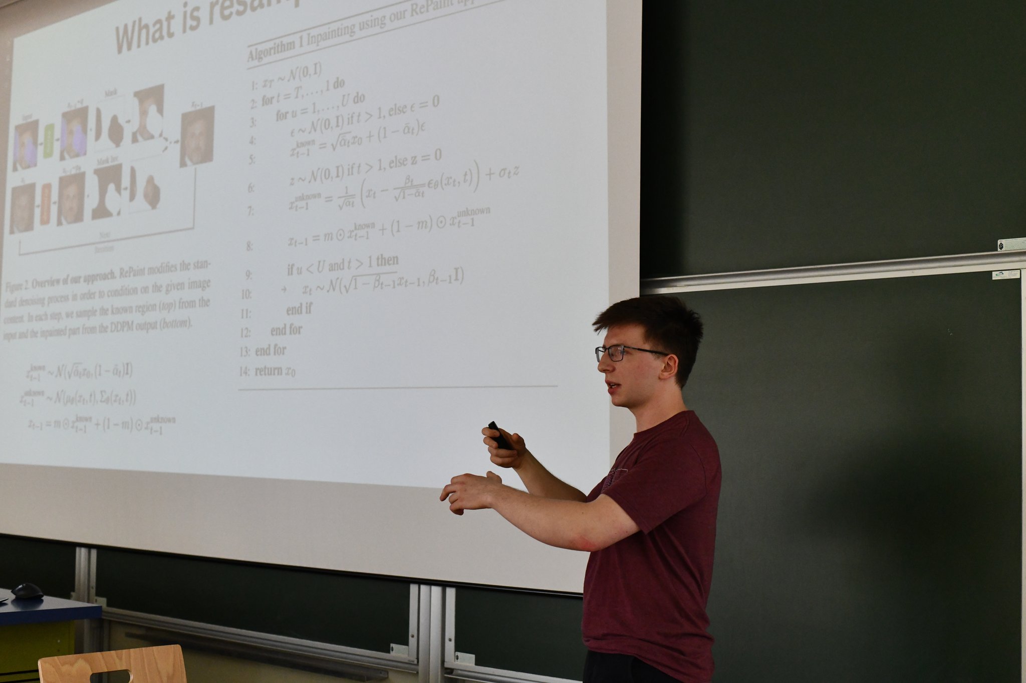 Ignacy Kozakiewicz presenting the RePaint method